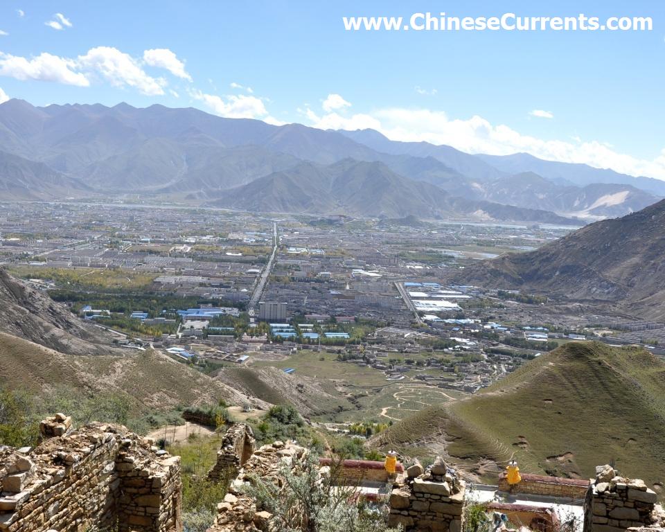 www.ChineseCurrents.com_0880.jpg